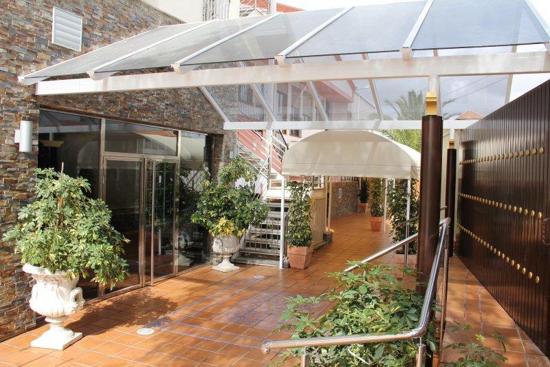 Hotel Frijon Aceuchal Eksteriør billede