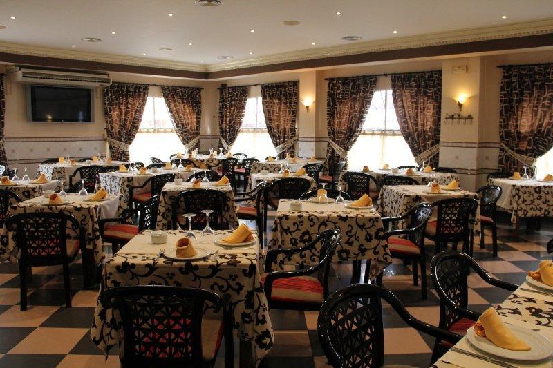 Hotel Frijon Aceuchal Eksteriør billede
